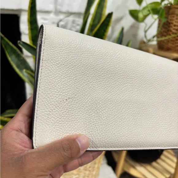 Coach Wallet - Picture 3 of 9